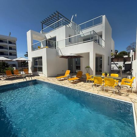 Villa Mulberry Retreat 0,5Km From Everything Coral Bay Exterior photo